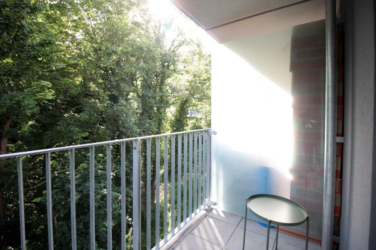 Studio Apartment - Balcony, Netflix, University Hospital Proximity Würzburg Kültér fotó